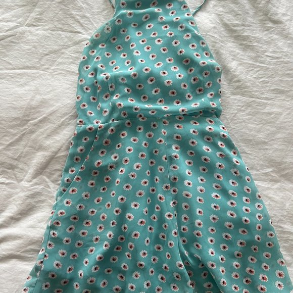 Halter top, Tie-up Romper - Lucca Couture from LF - Picture 5 of 7